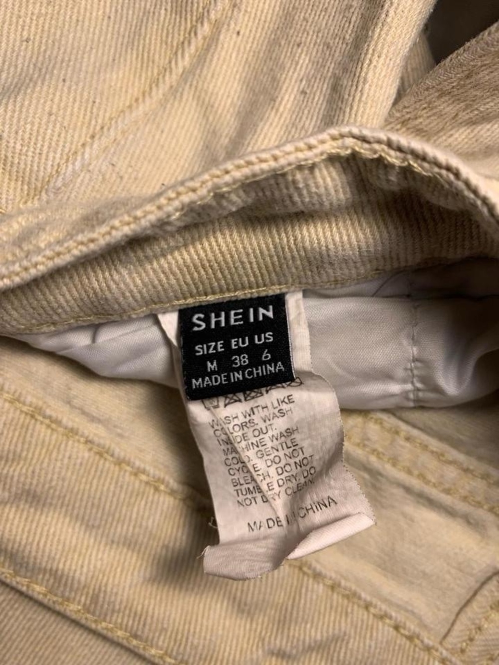 High-Rise Wide-Leg Cargo Pants - Picture 7 of 7